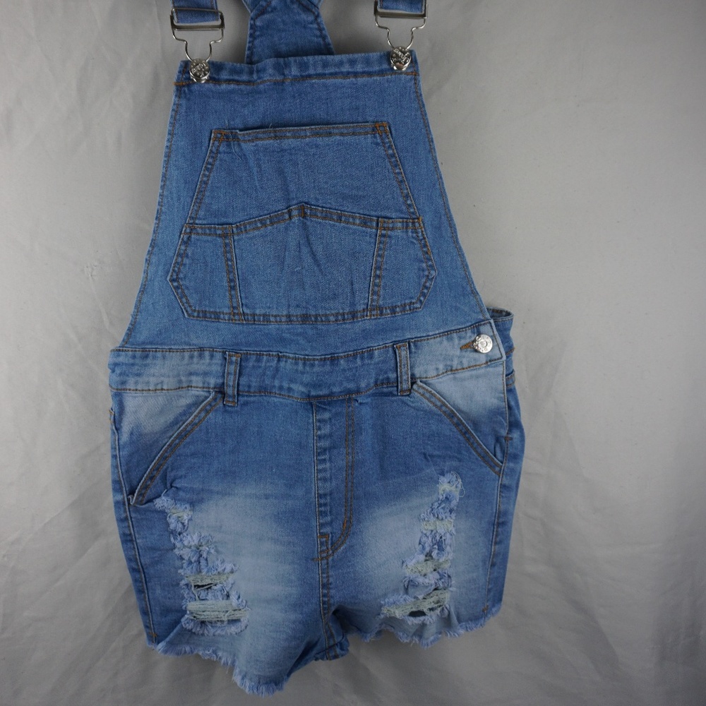 Overall Distressed Light Blue Shorts Size M